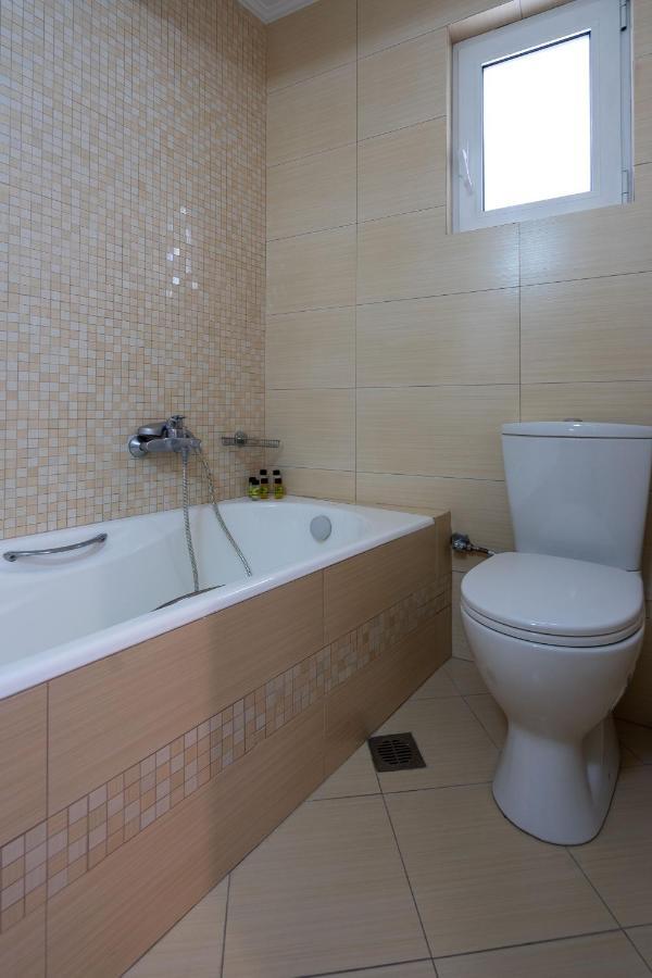 “Greek Aura” Luxury Lodging In Koukaki Atenas Exterior foto
